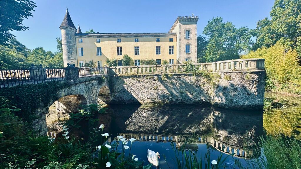 Photo of Outdoor in Saint-Sulpice-et-Cameyrac