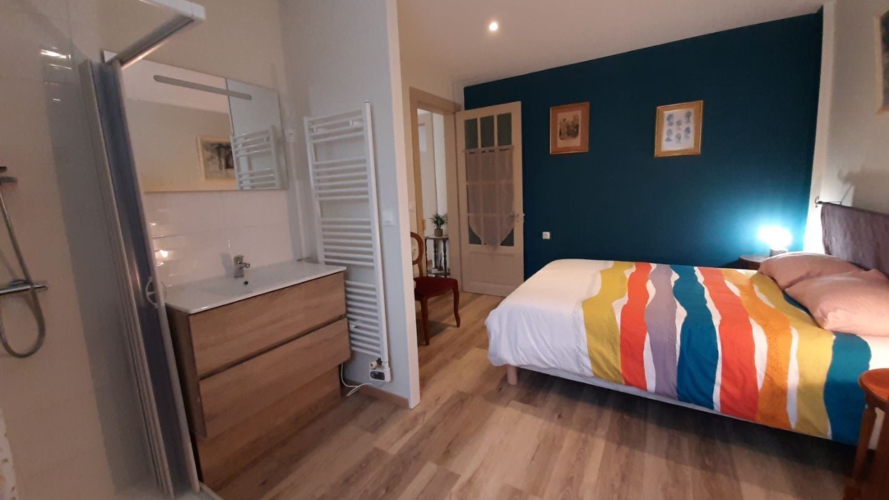 Photo of Bedroom in Le Mele-sur-Sarthe