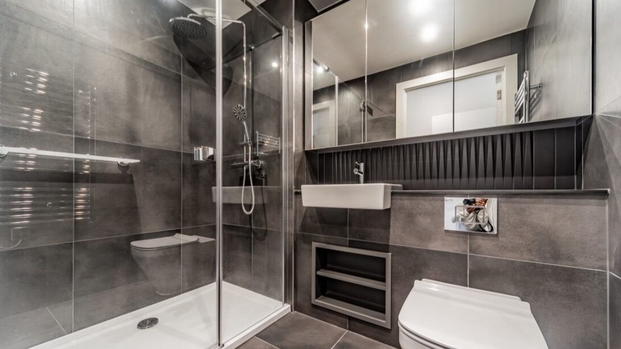 Photo of Others in Stratford and New Town