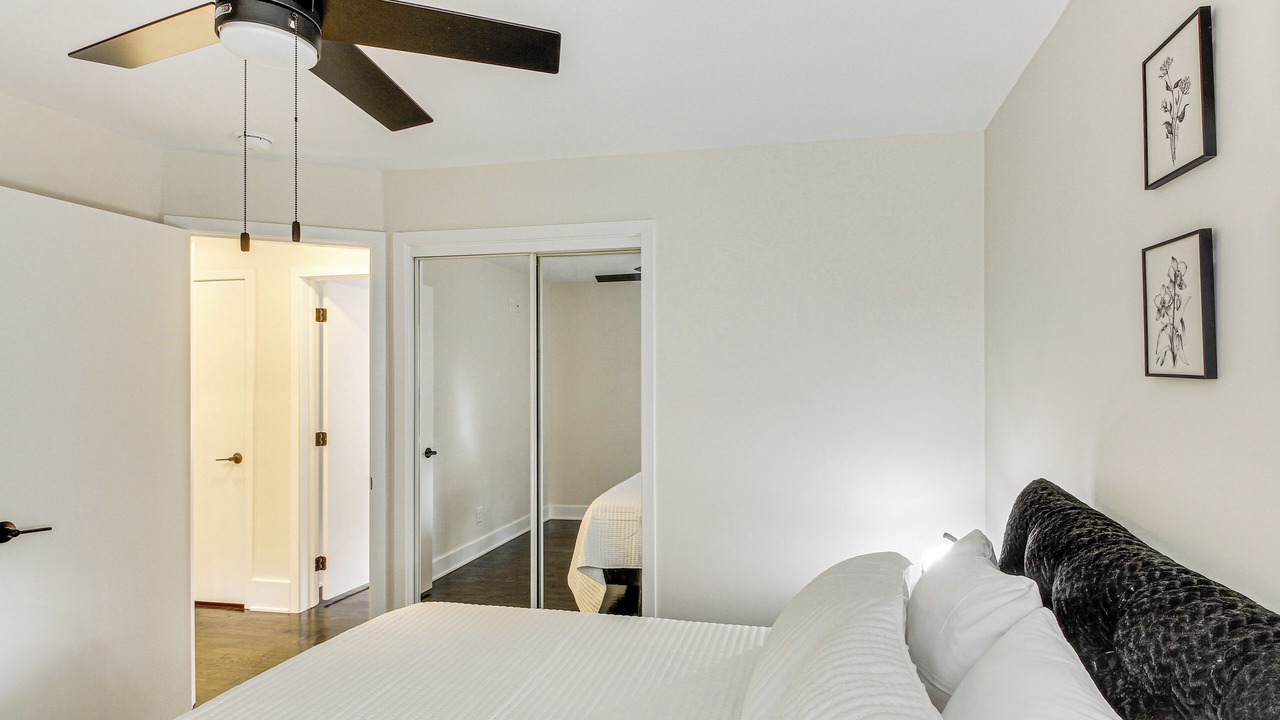 Photo of Bedroom in Lenexa
