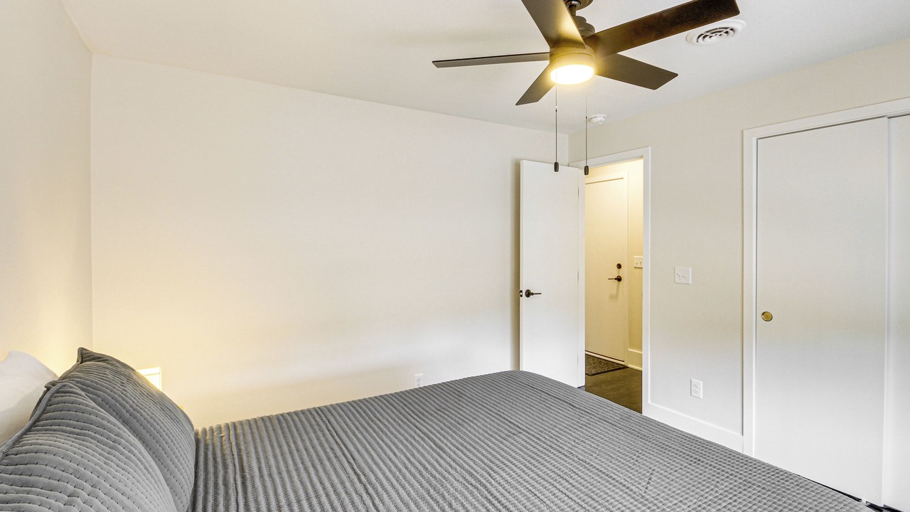 Photo of Bedroom in Lenexa