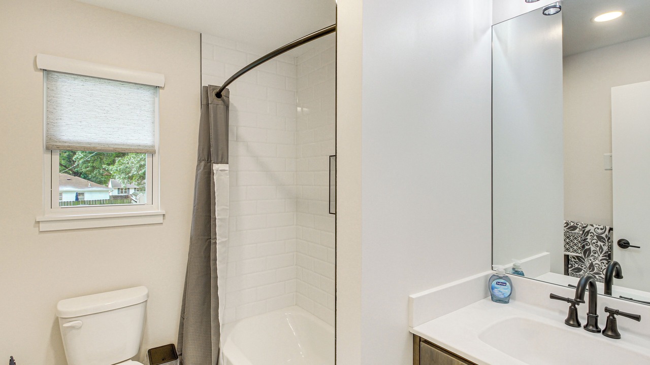 Photo of Bathroom in Lenexa