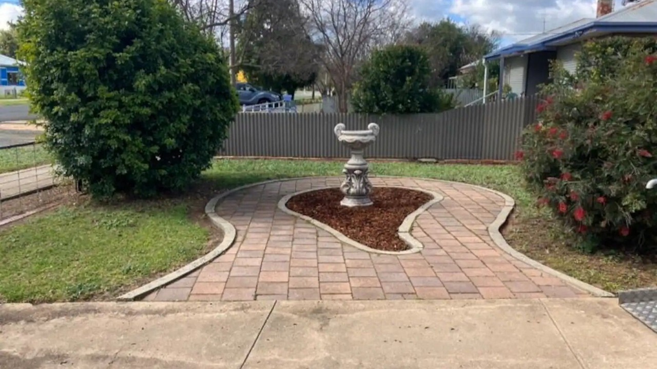 Photo of Outdoor in Hay