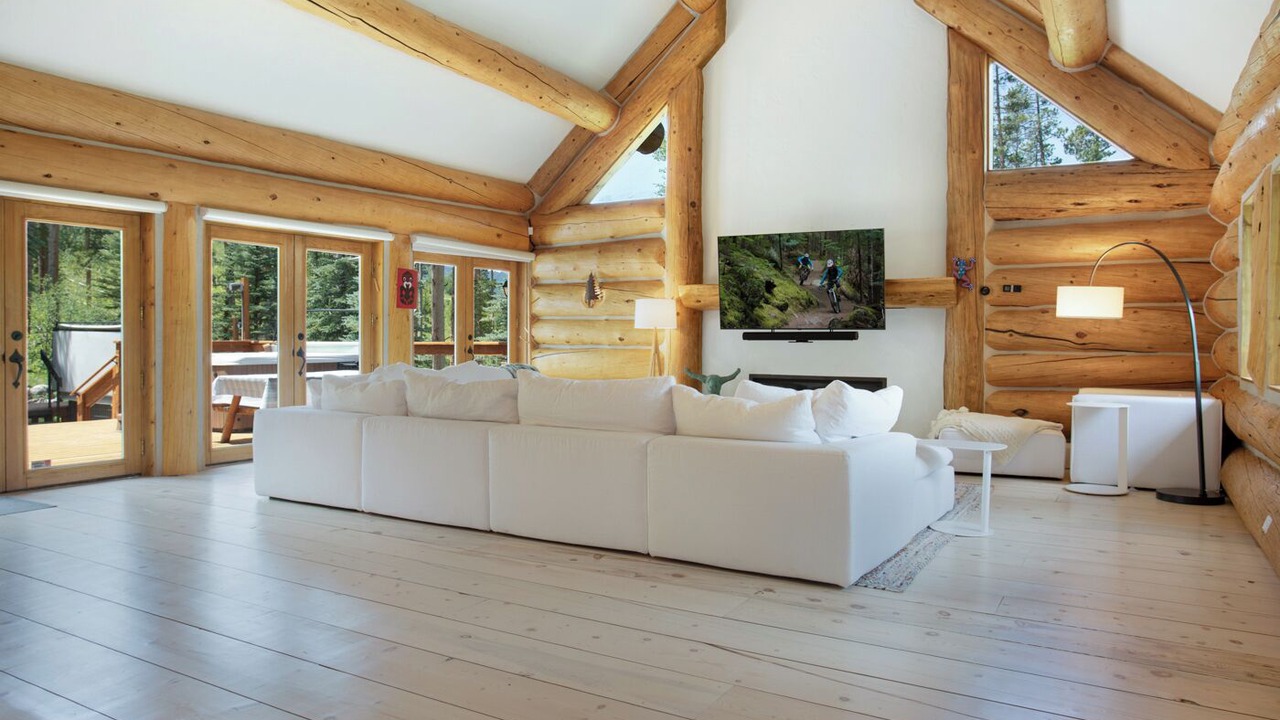 Photo of Bedroom in Highland Meadows