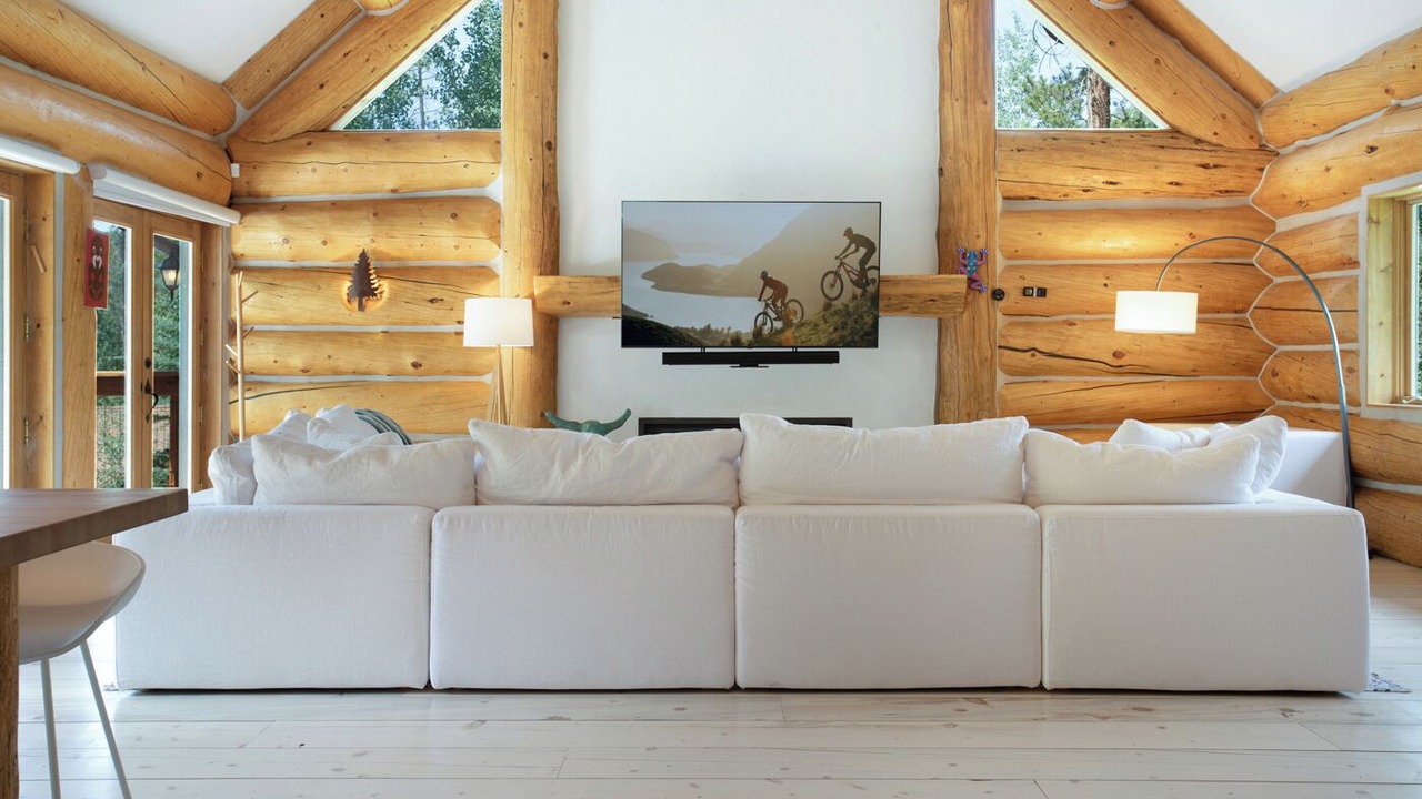 Photo of Bedroom in Highland Meadows