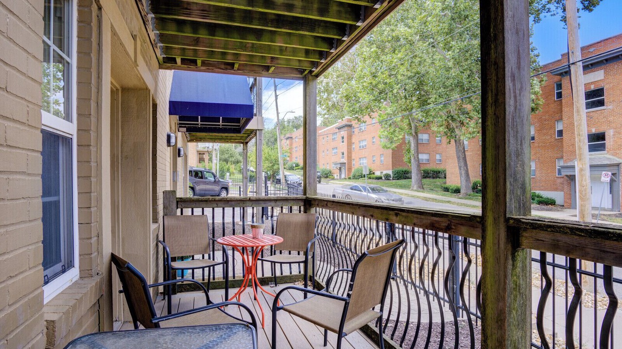 Photo of Outdoor in West Plaza