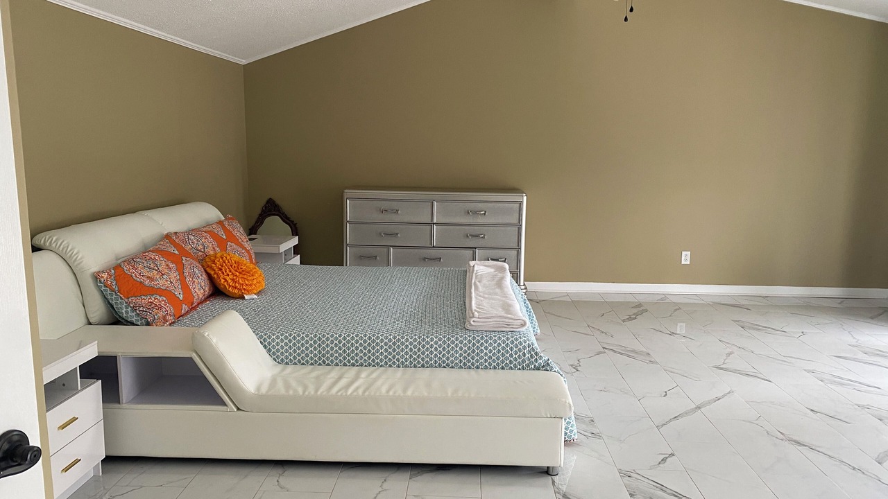 Photo of Bedroom in Albany