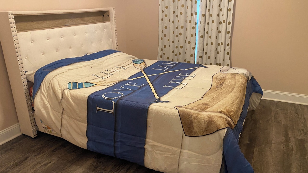 Photo of Bedroom in Albany