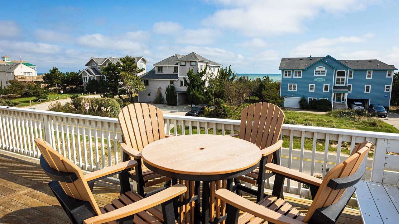 Photo of Others in Whalehead Beach