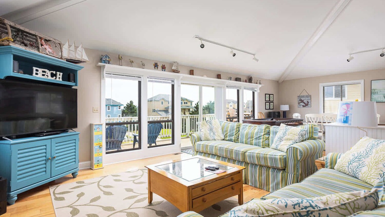 Photo of Bedroom in Whalehead Beach