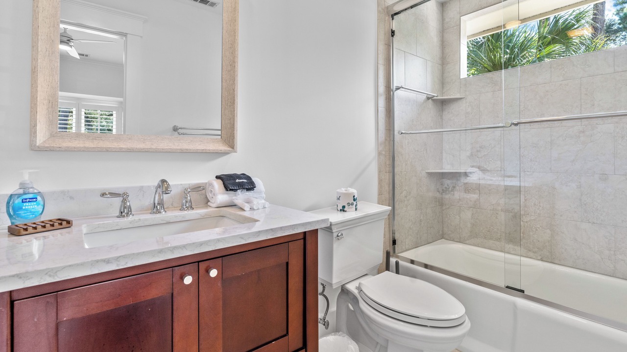 Photo of Bathroom in Heritage Woods