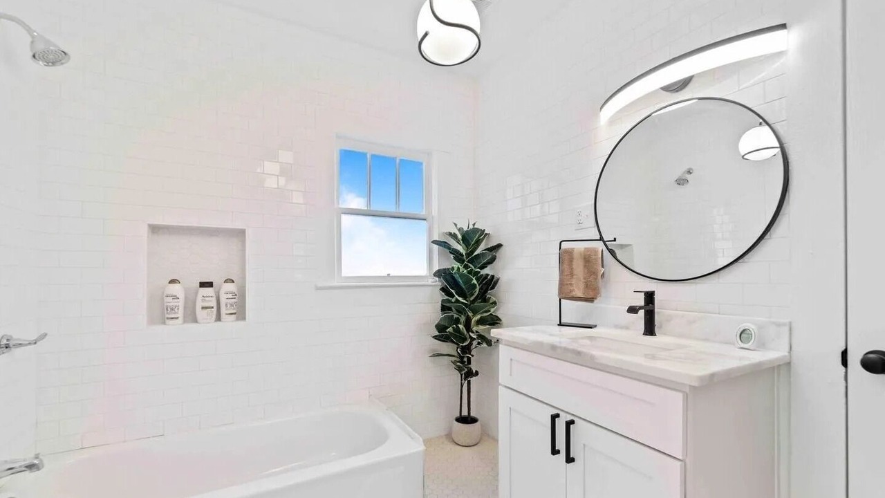 Photo of Bathroom in Freetown - Port Rico