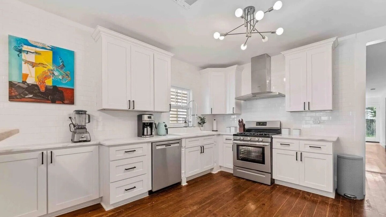 Photo of Kitchen in Freetown - Port Rico