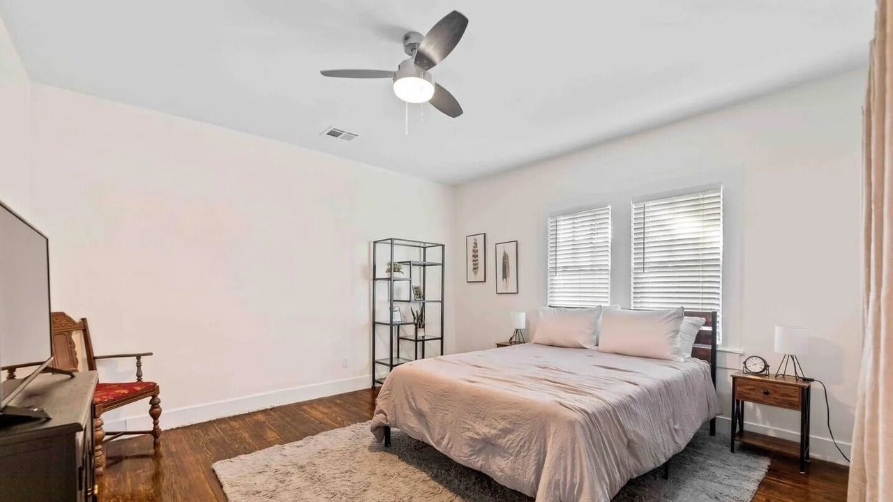 Photo of Bedroom in Freetown - Port Rico