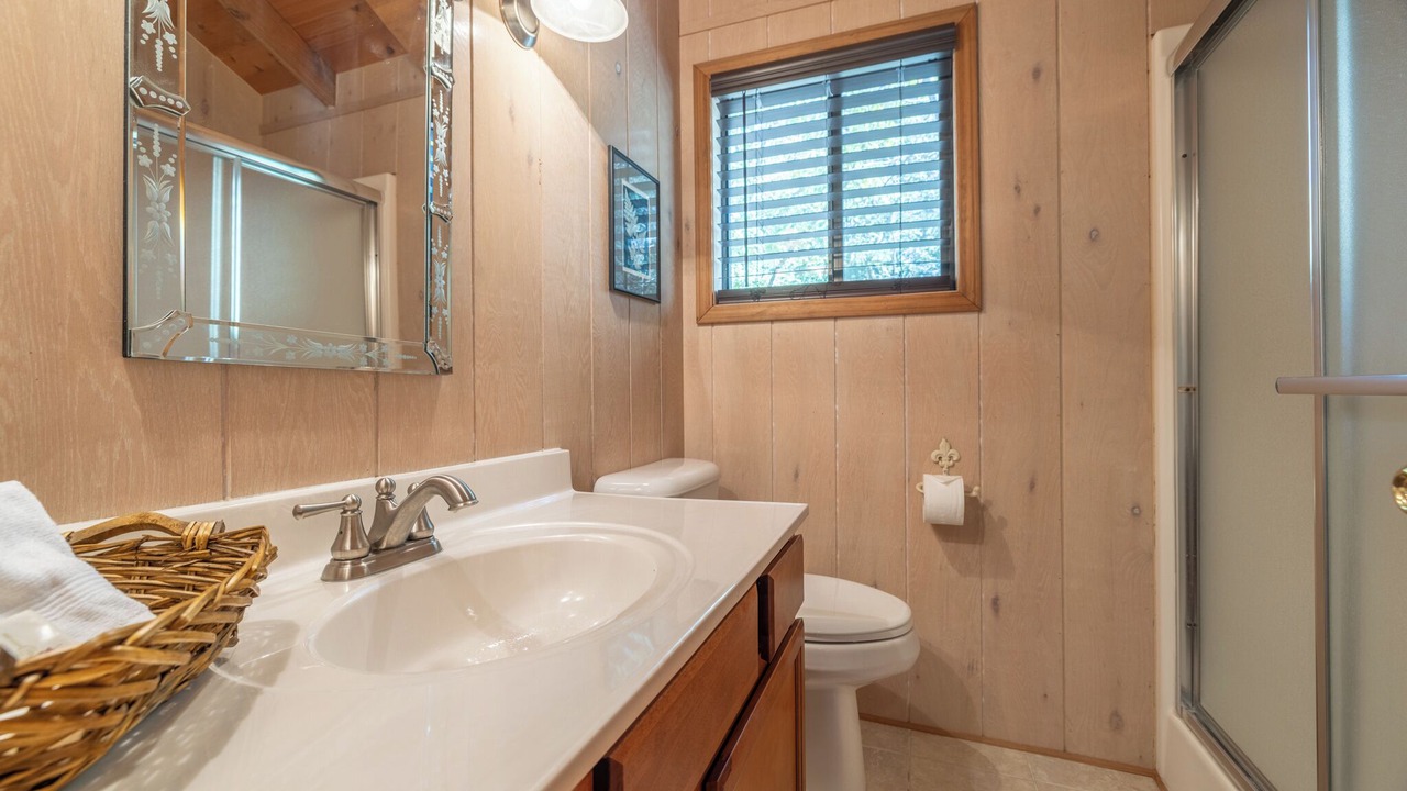 Photo of Bathroom in Innsbrook
