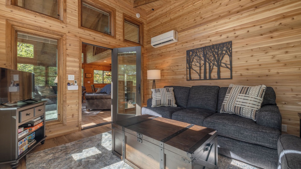 Photo of Bedroom in Innsbrook