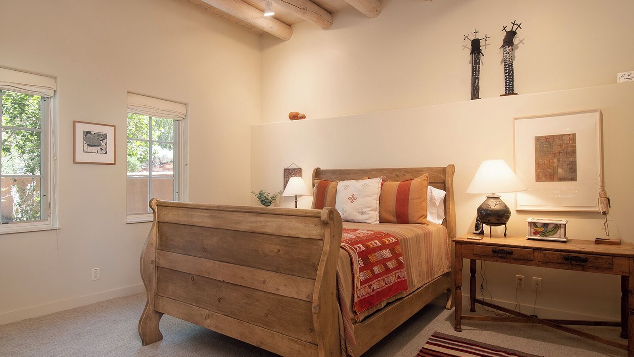 Photo of Bedroom in Tesuque