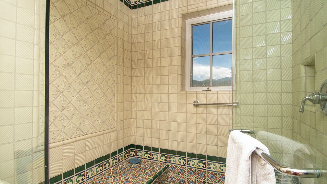 Photo of Bathroom in Tesuque