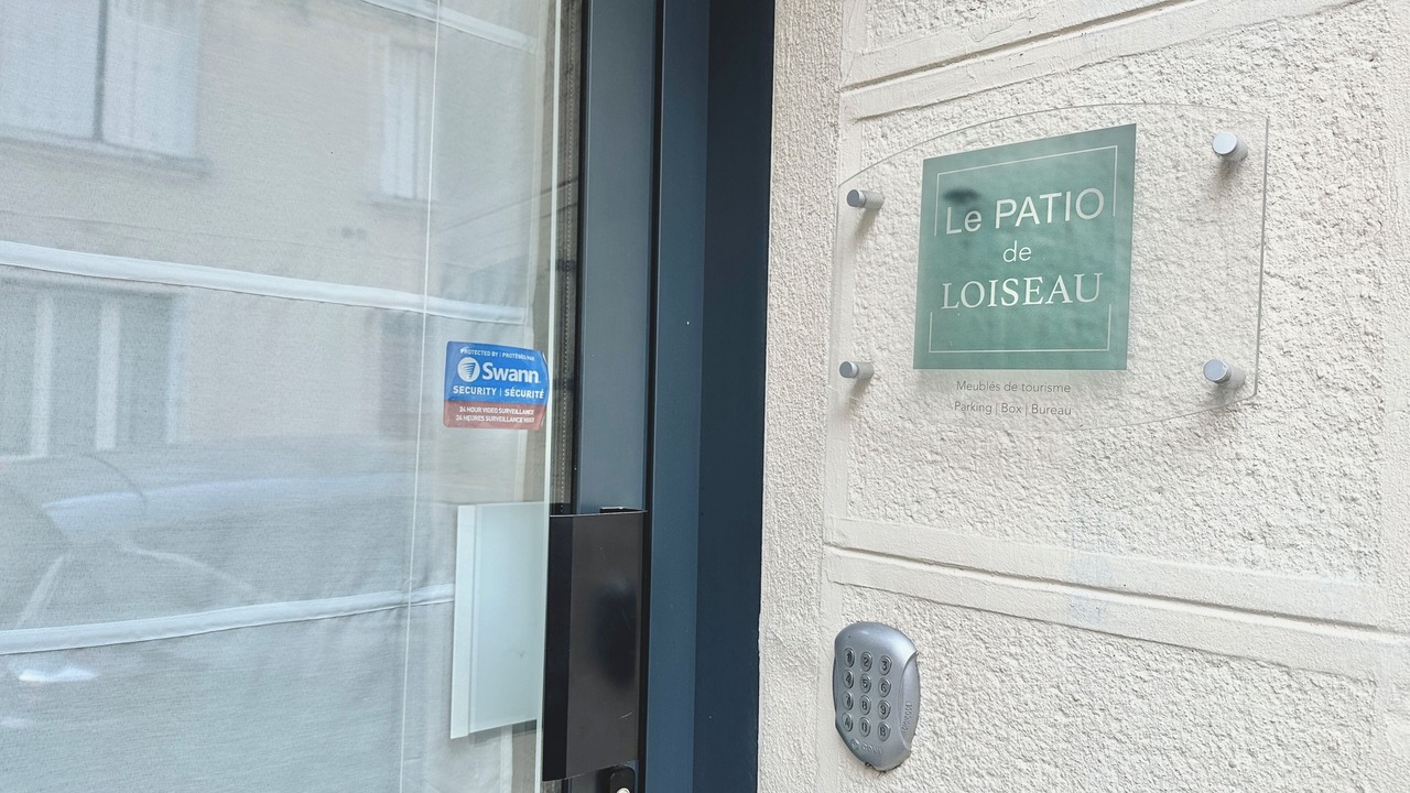 Photo of Outdoor in Miroir - Batignolles