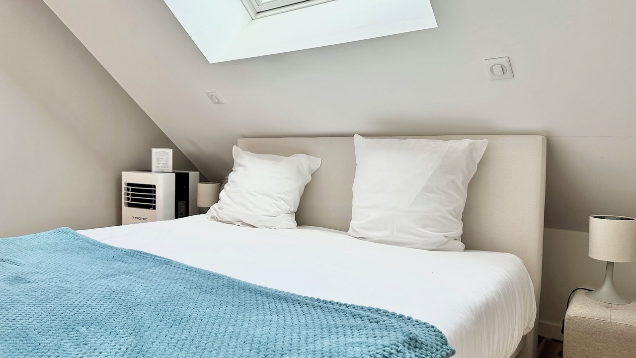 Photo of Bedroom in Miroir - Batignolles