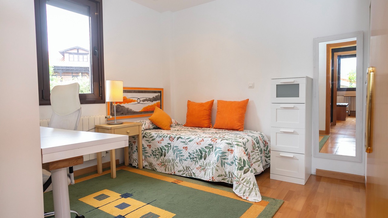 Photo of Bedroom in Valoria