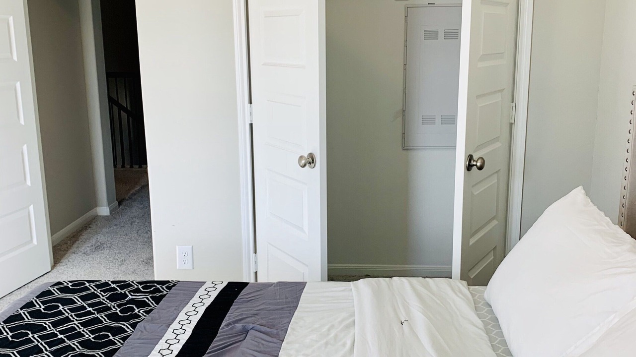 Photo of Bedroom in Clodine