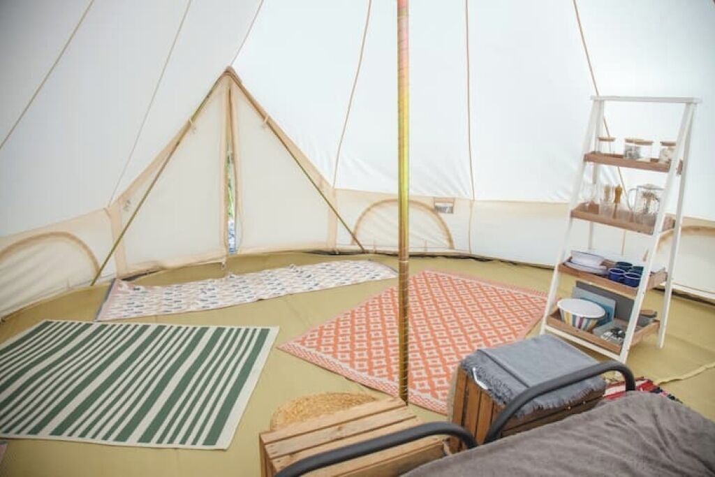 Photo of Outdoor in Mabe