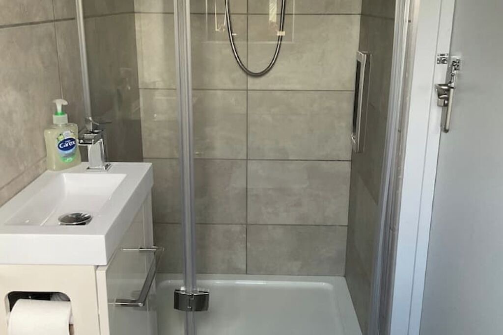 Photo of Bathroom in Mabe