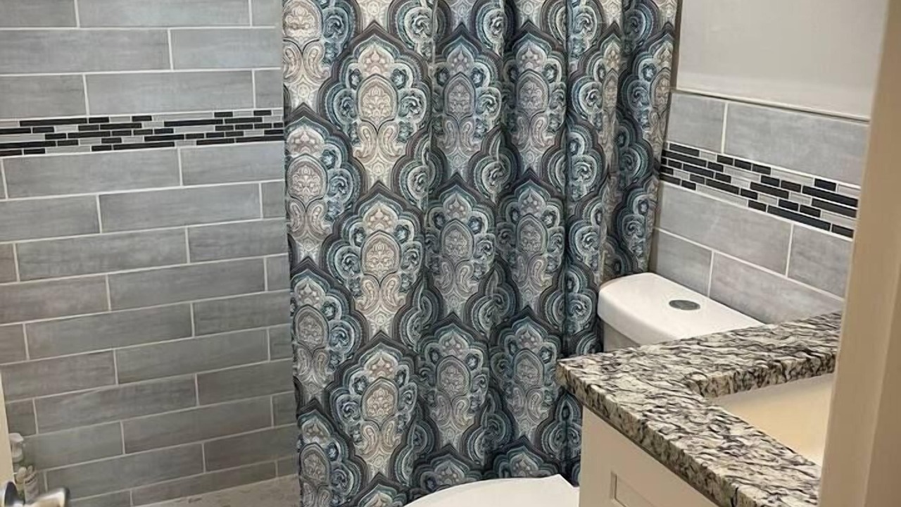 Photo of Bathroom in Harbordale