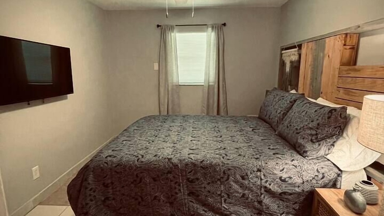 Photo of Bedroom in Harbordale