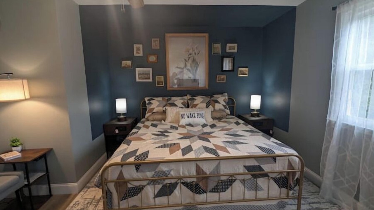 Photo of Bedroom in Roxboro
