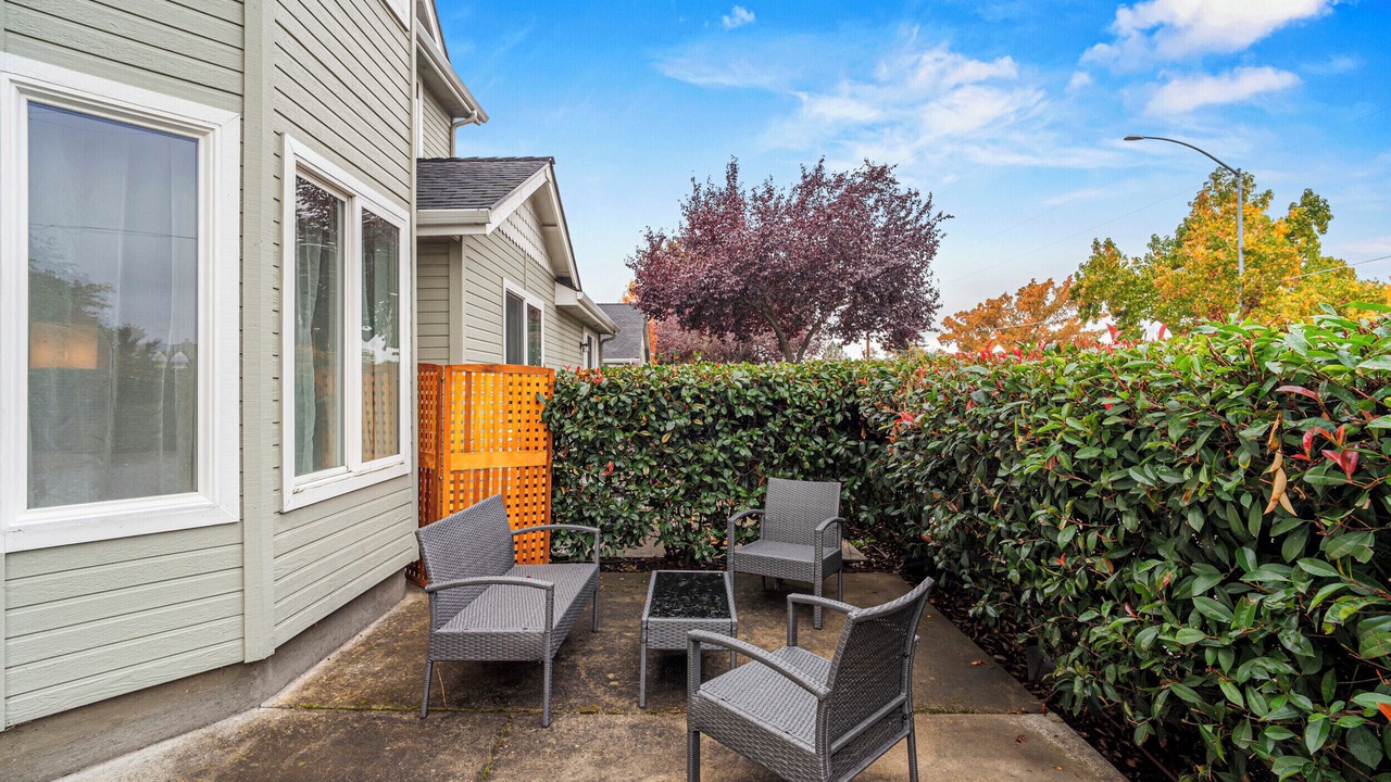 Photo of Outdoor in Medford