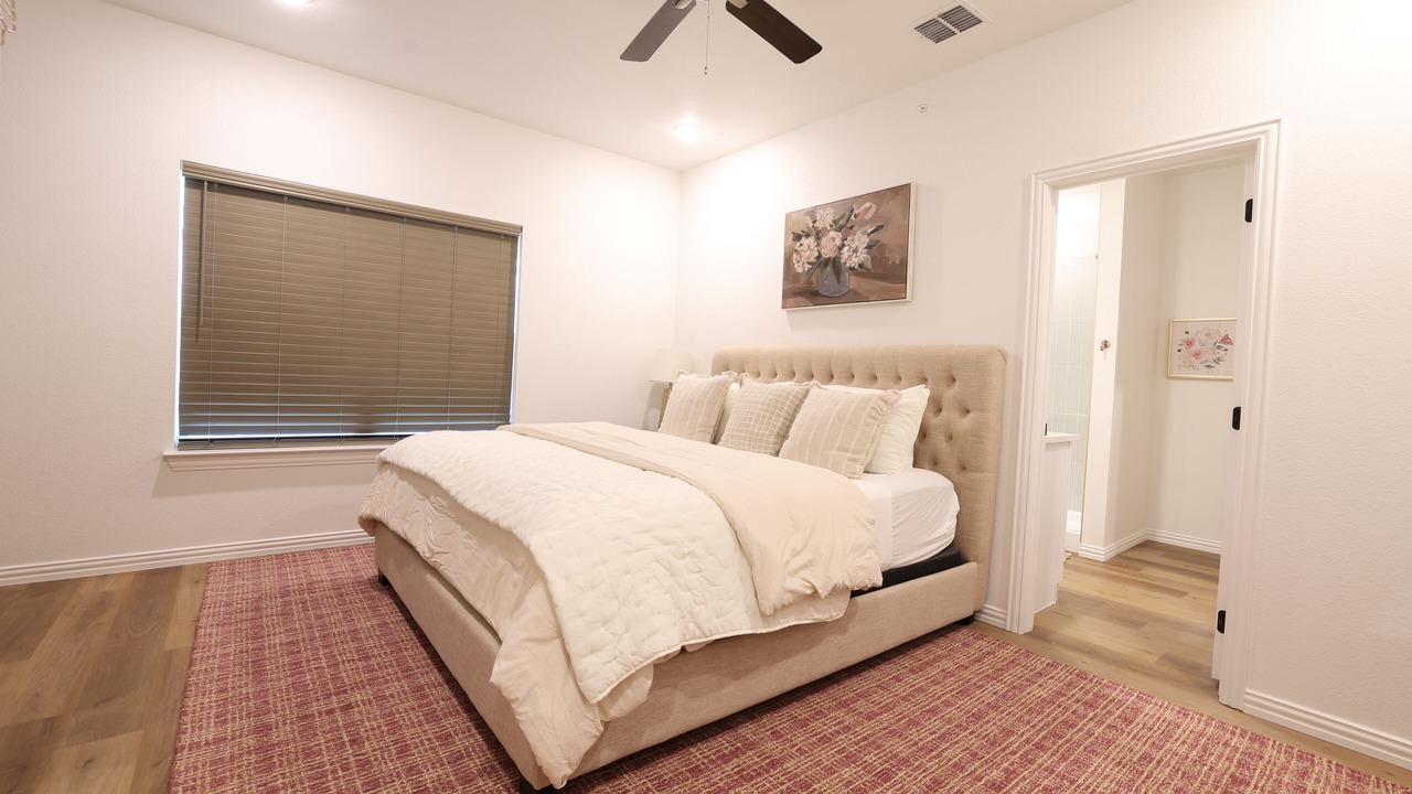 Photo of Bedroom in Arlington