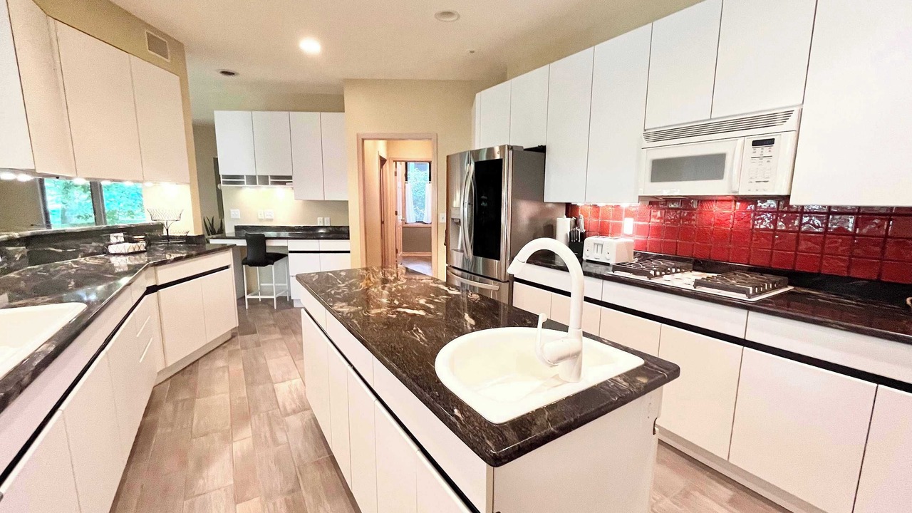 Photo of Others in Fontana