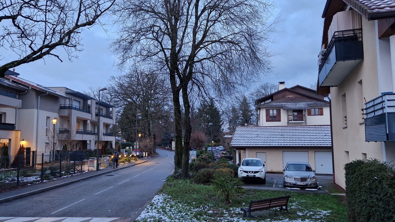 Photo of Others in Prevessin-Moens