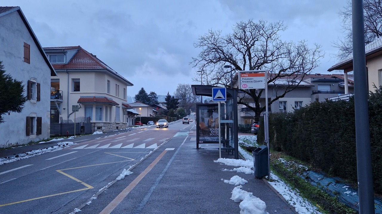 Photo of Others in Prevessin-Moens