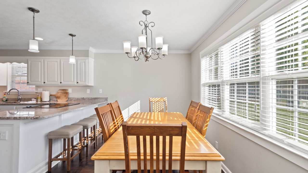 Photo of Others in Albertville