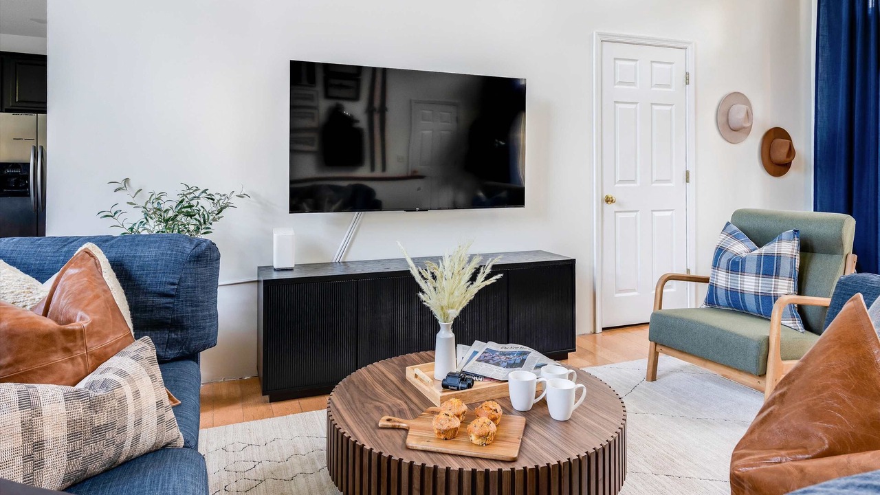 Photo of Livingroom in McGaheysville