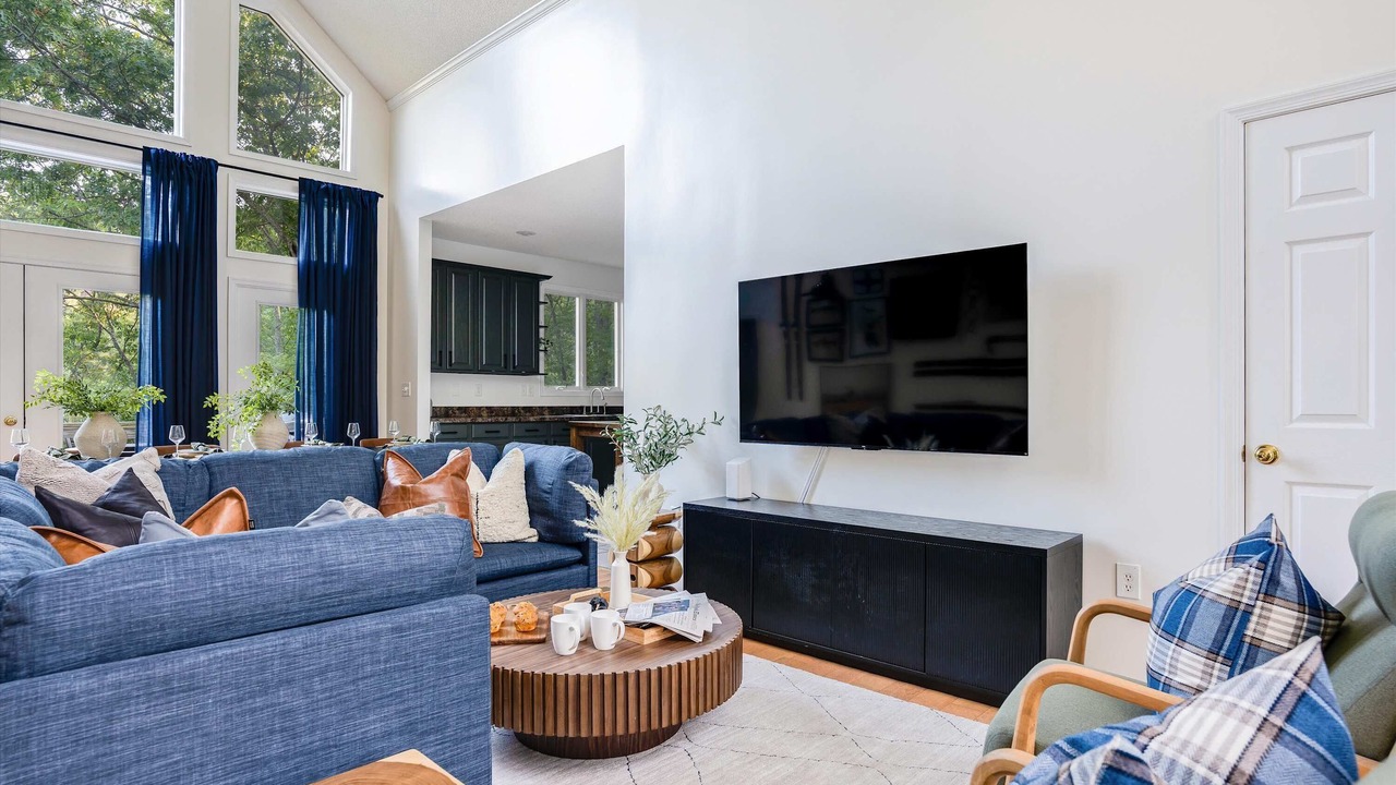 Photo of Livingroom in McGaheysville