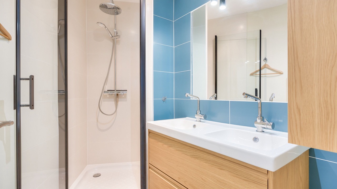 Photo of Bathroom in Quartier Bretagne