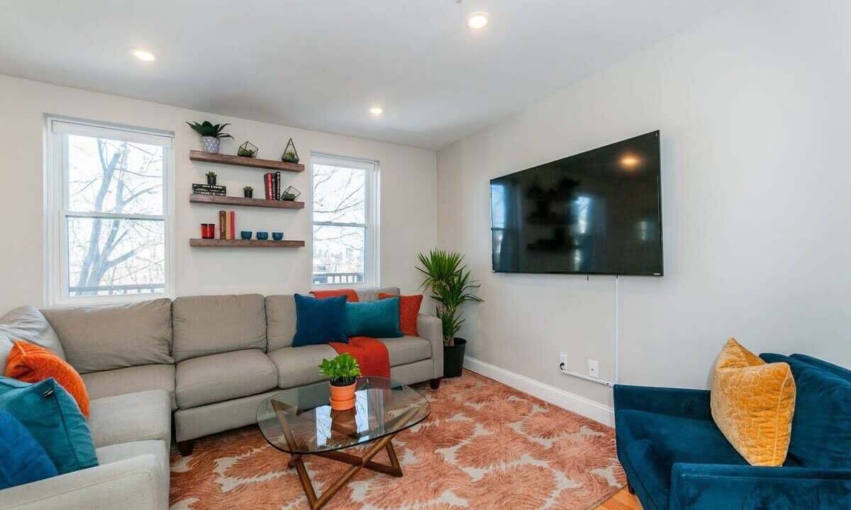 Photo of Others in Highland Park