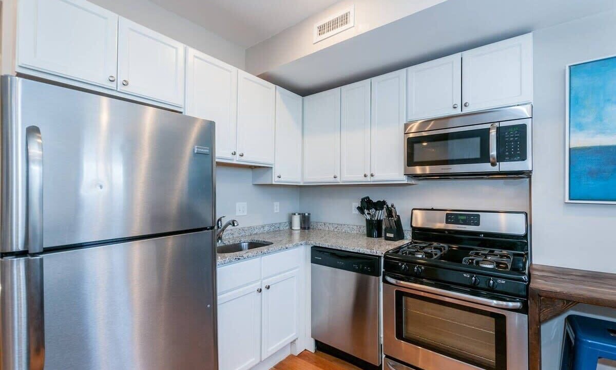 Photo of Others in Highland Park