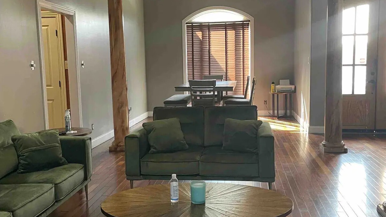 Photo of Livingroom in Blytheville