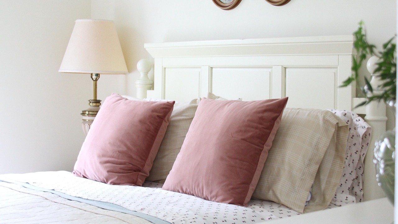 Photo of Bedroom in Singers Glen
