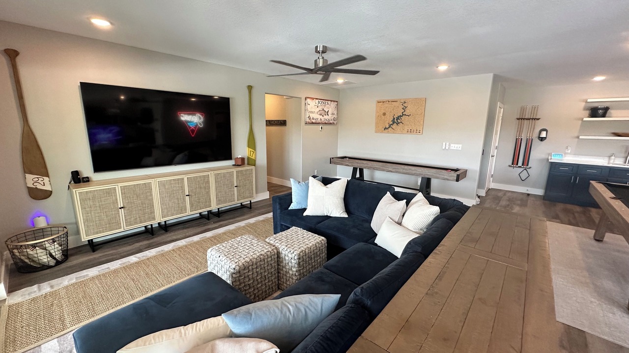 Photo of Livingroom in Grove
