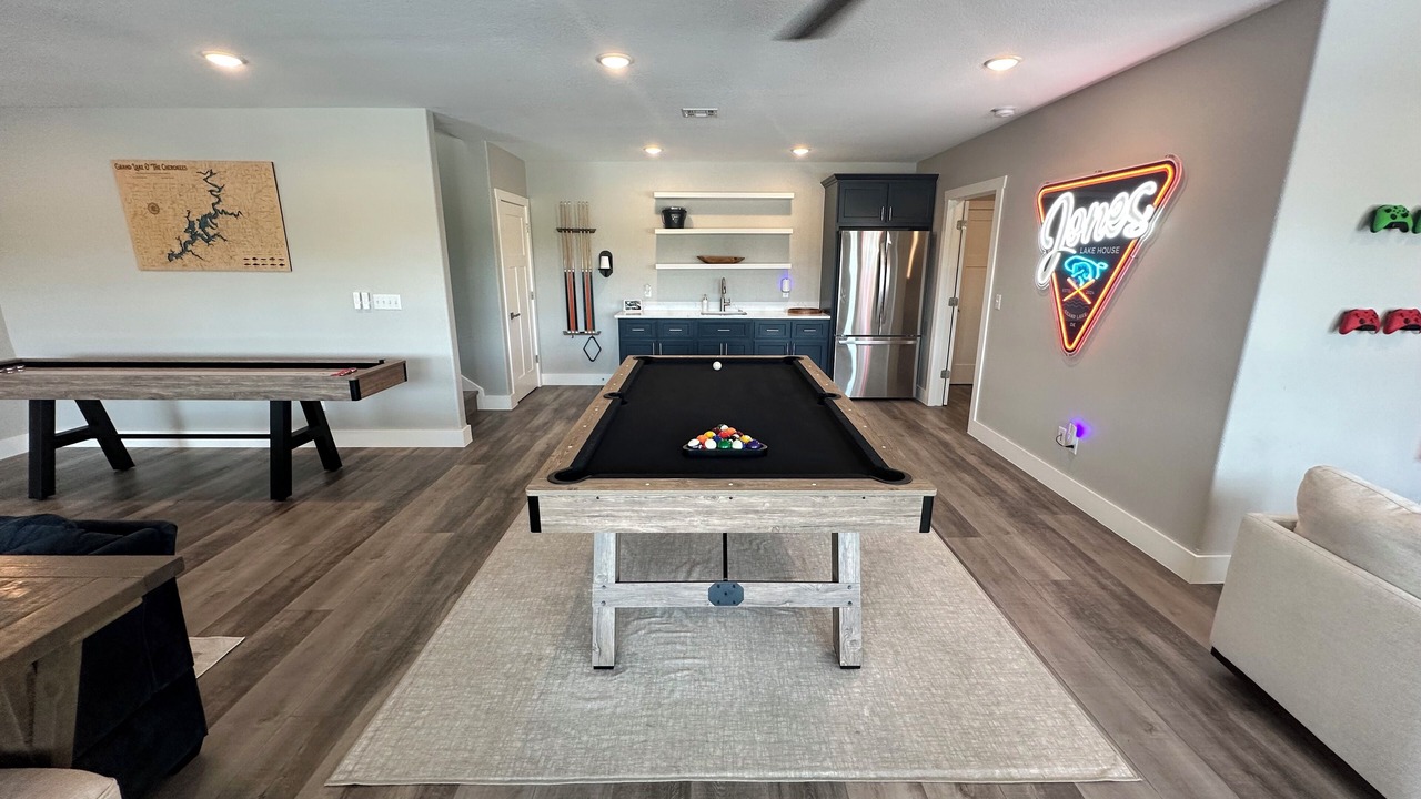 Photo of Bedroom in Grove