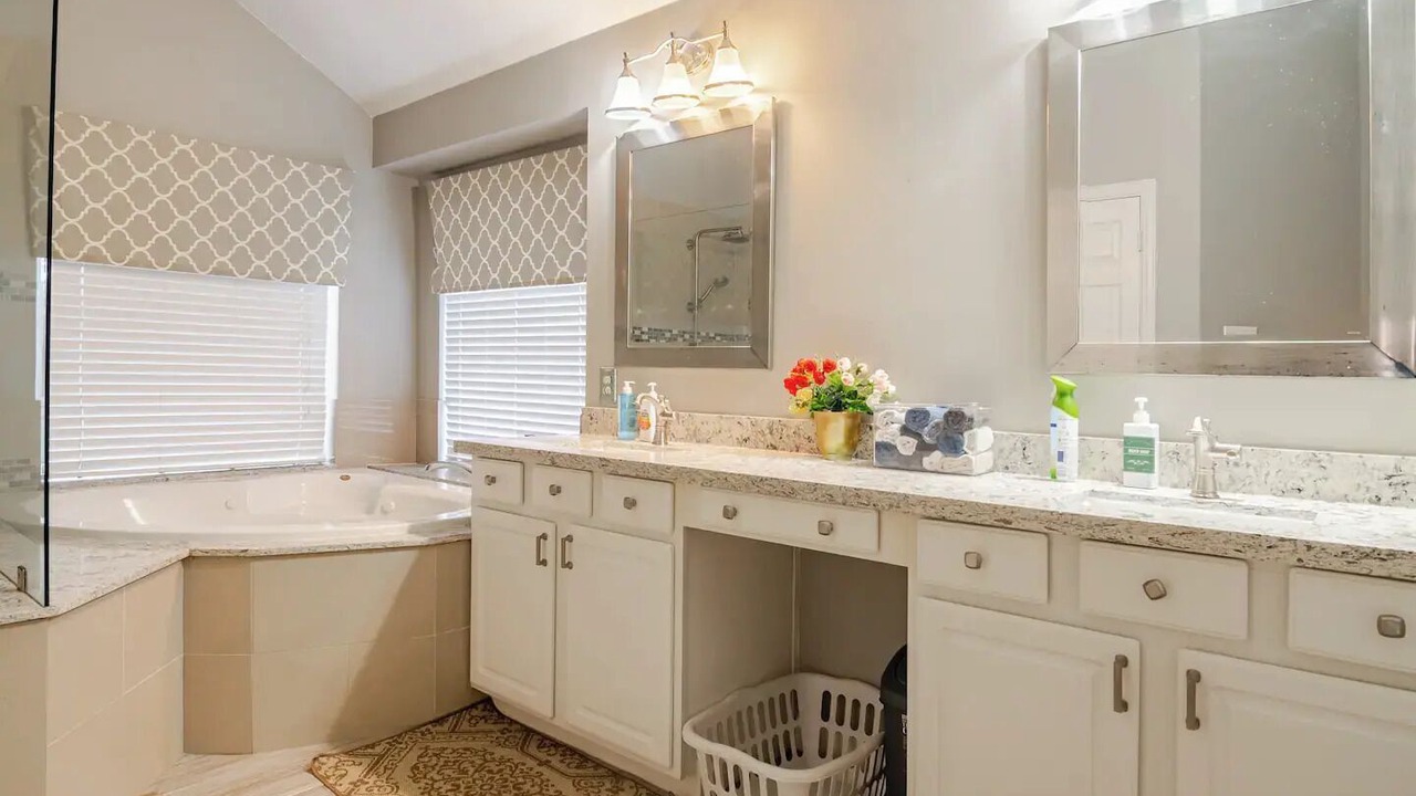 Photo of Bathroom in Barker