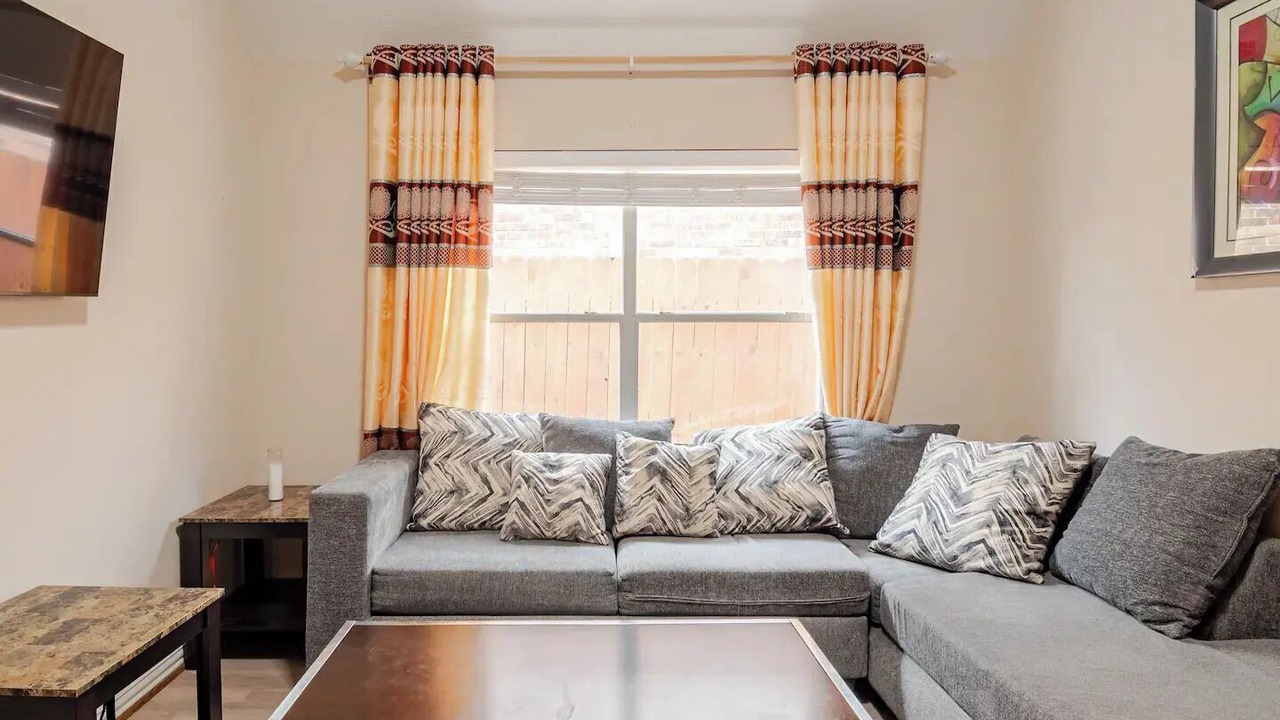 Photo of Livingroom in Barker