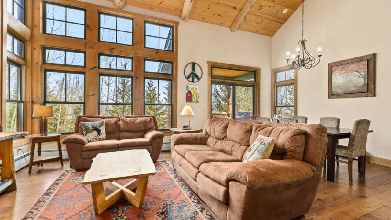 Photo of Livingroom in Stratton Mountain