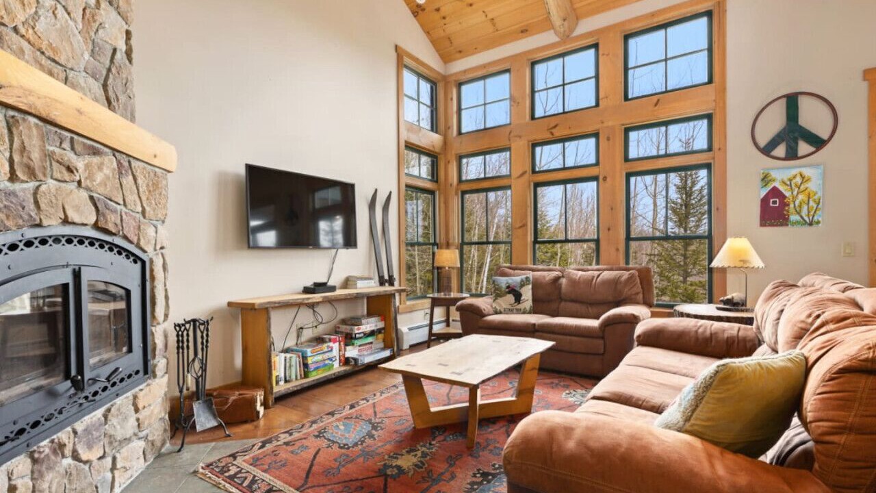 Photo of Livingroom in Stratton Mountain